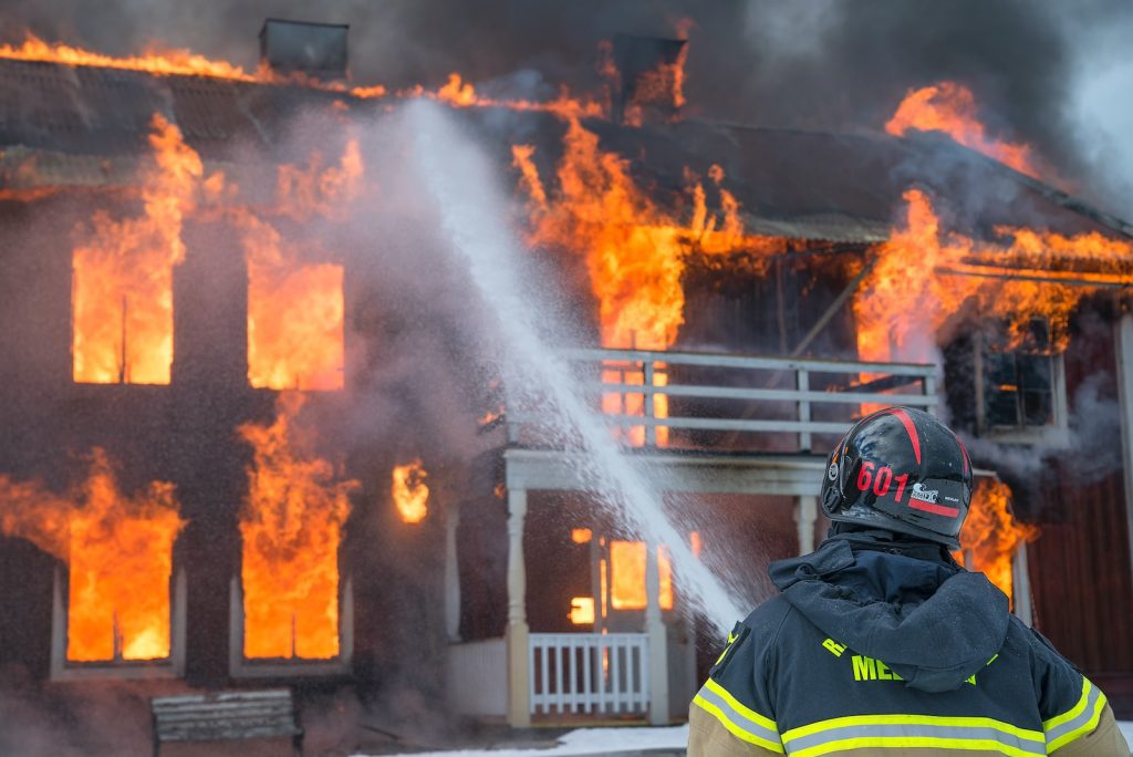 cara menjadi petugas pemadam kebakaran
